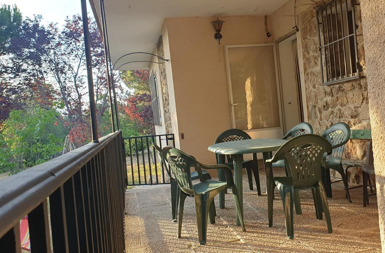 Casa Con Encanto Mitos * Pelayos del Arroyo
