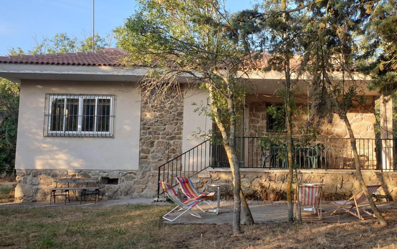 Casa Con Encanto Mitos * Pelayos del Arroyo